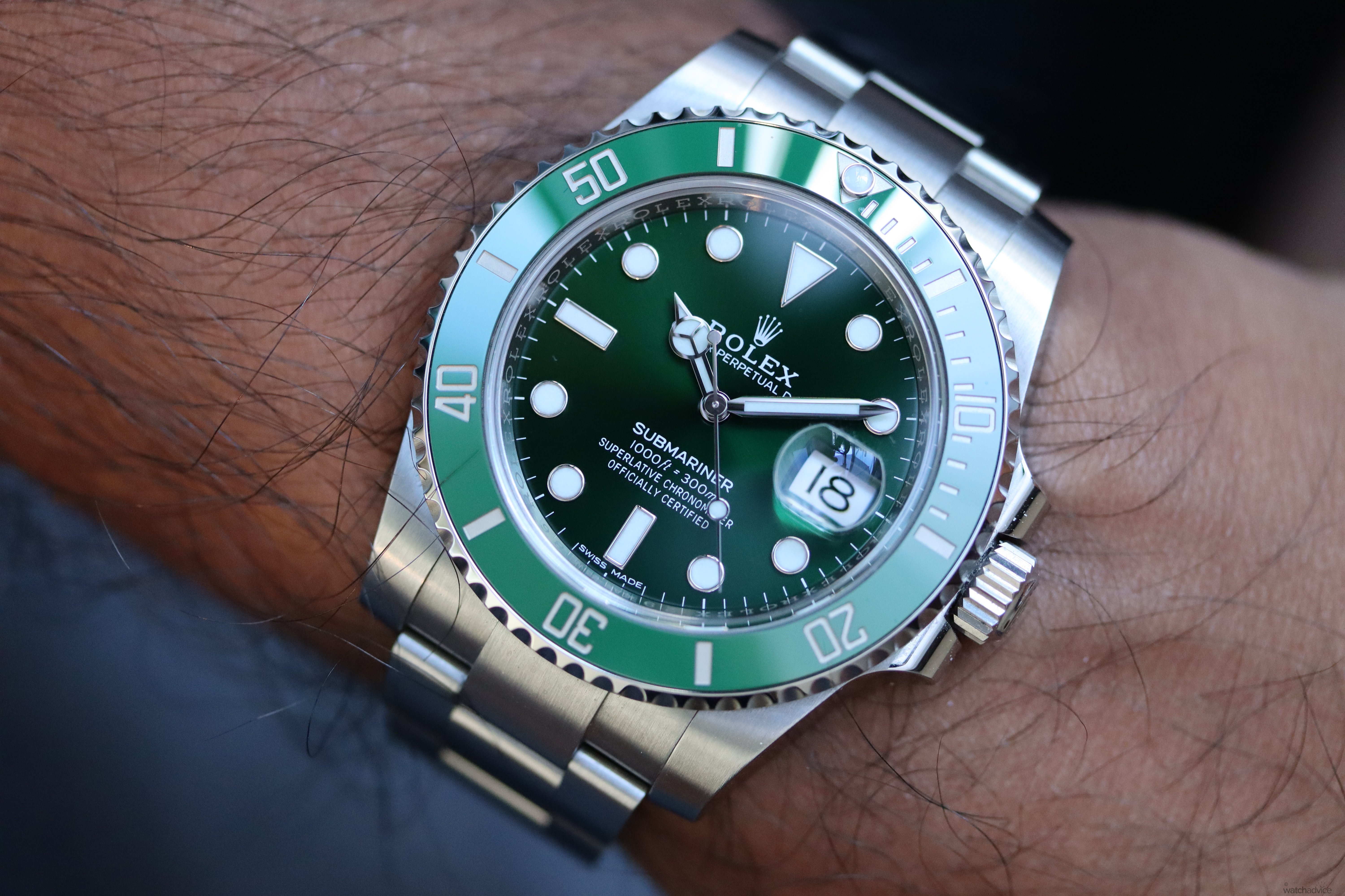 Rolex Submariner 116610LV In Green Watch Review