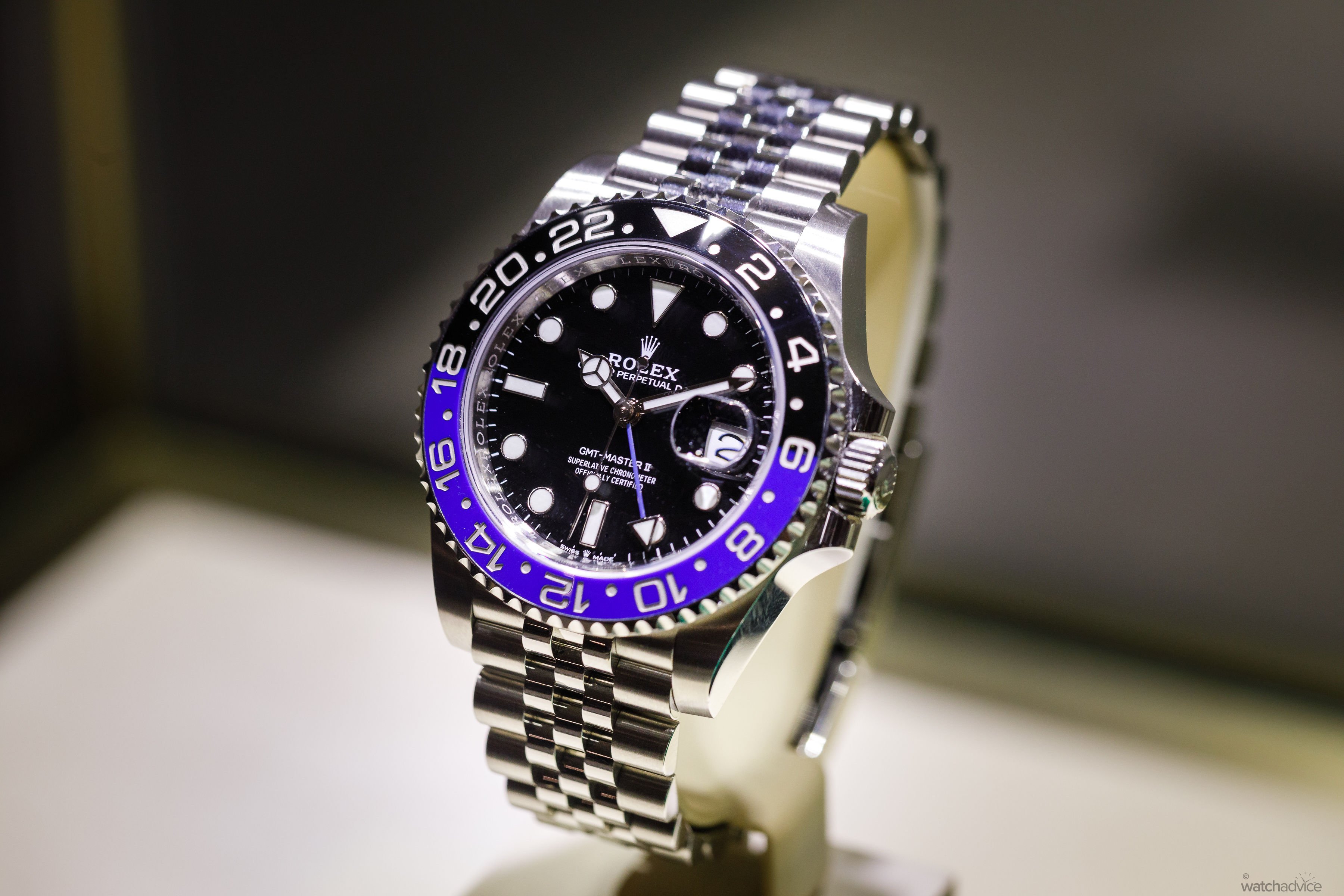 the hour glass rolex