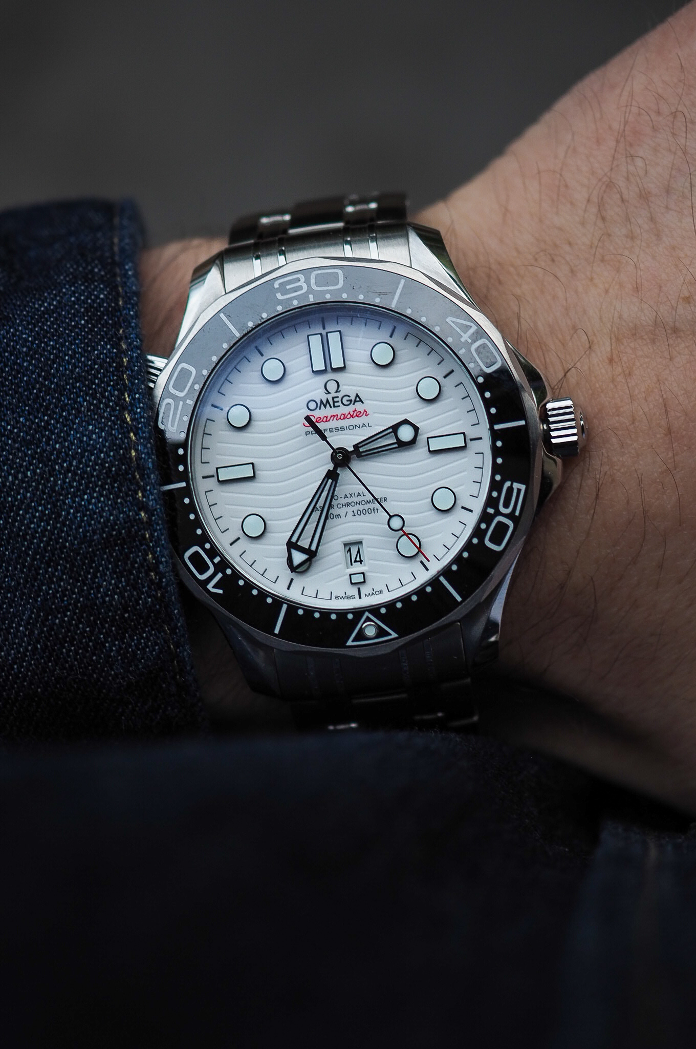 omega seamaster white dial