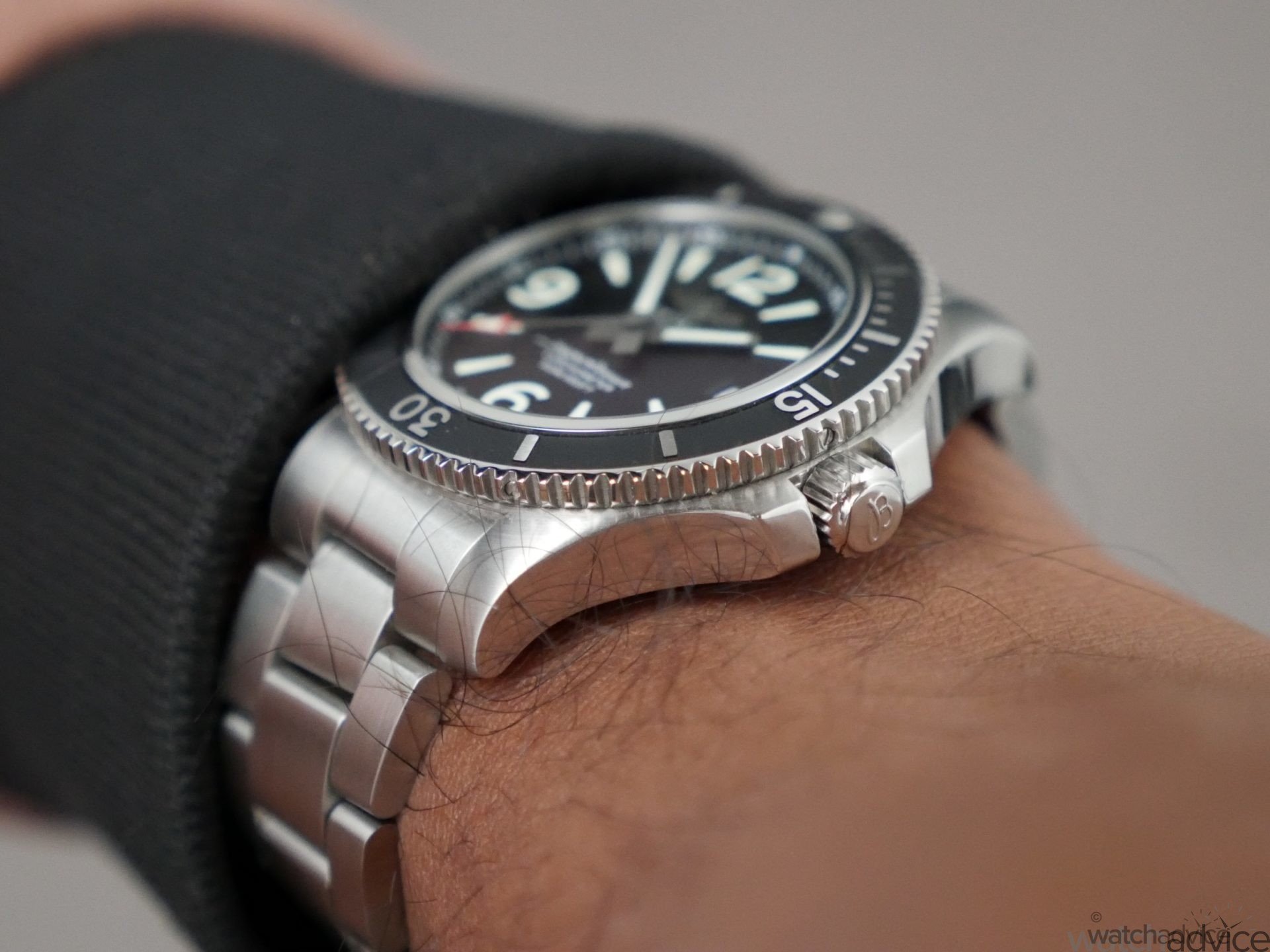Breitling Superocean Automatic 42 Review – Watch Advice