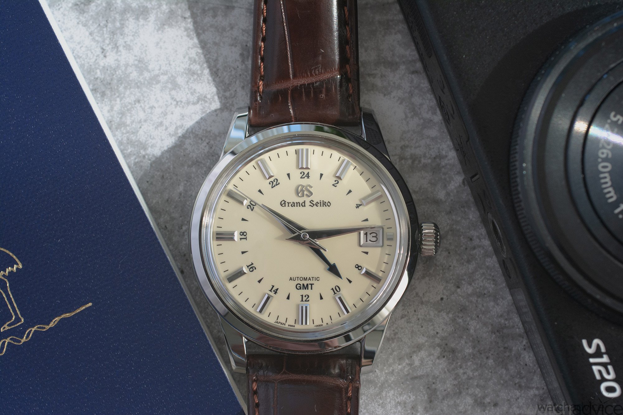 Grand Seiko SBGM221 review – Watch Advice