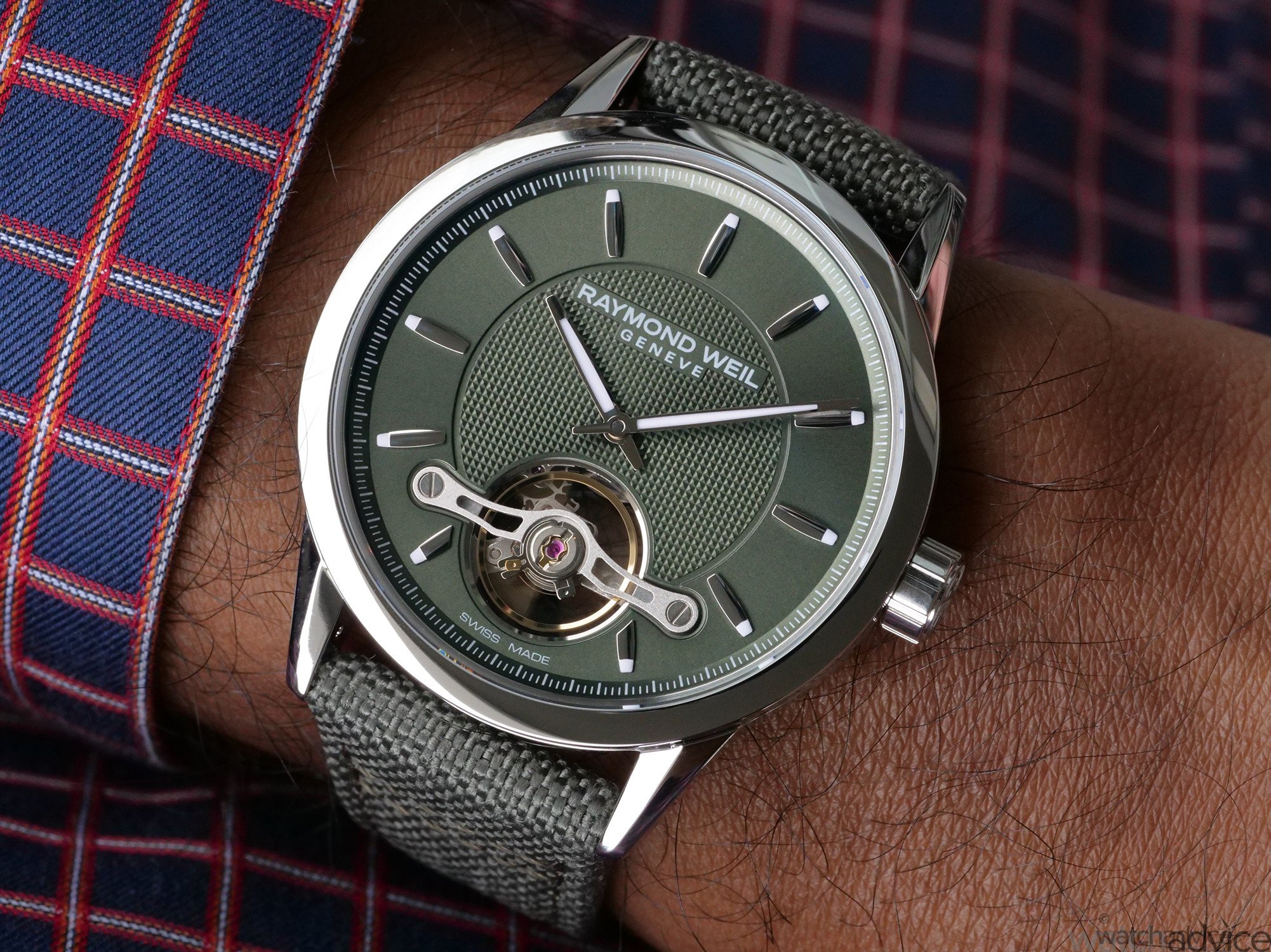 Raymond Weil Freelancer RW1212 Green Hands-on Review – Watch Advice