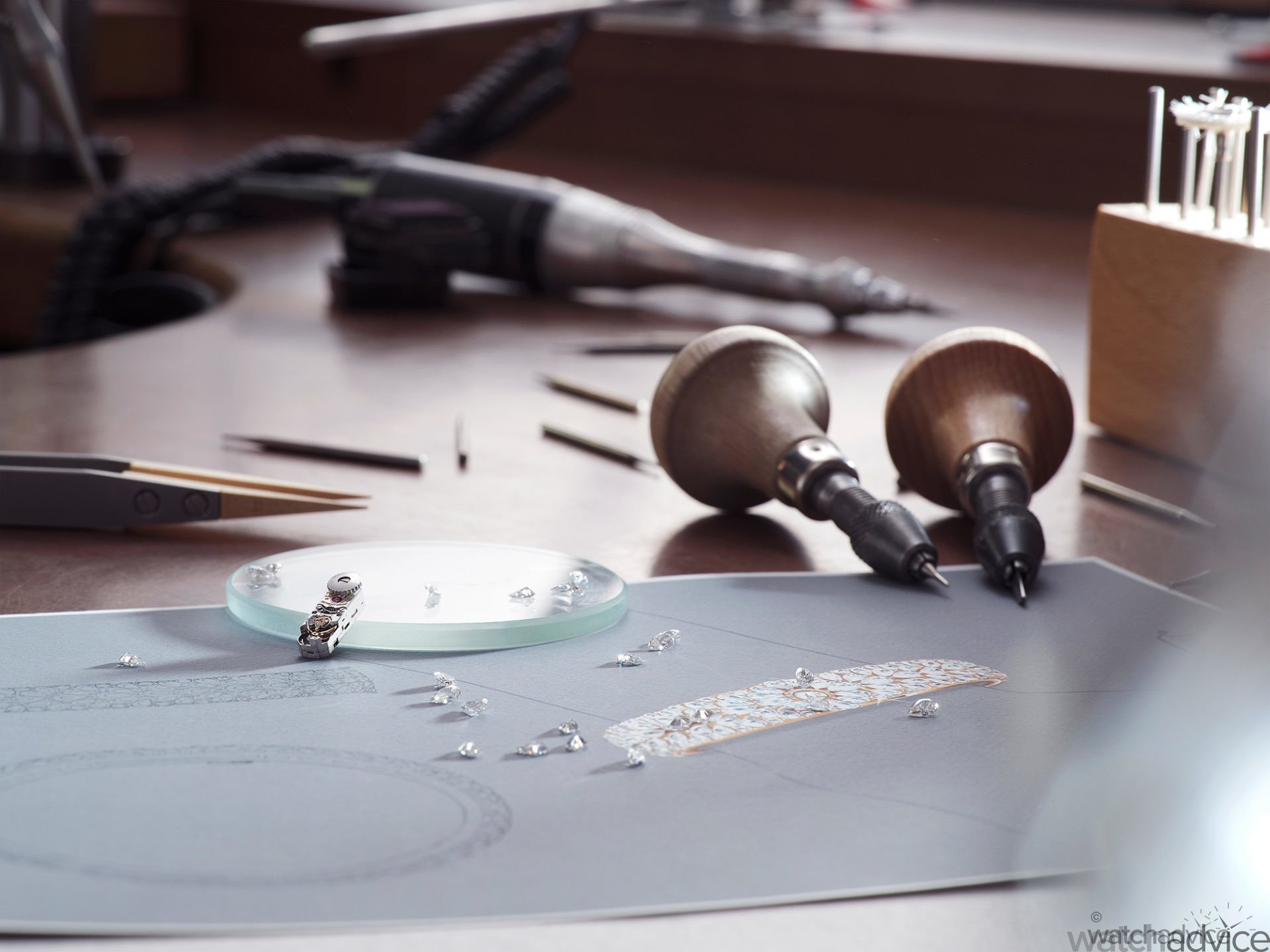 Jaeger-LeCoultre Introduces Two New 101 Models - Watch Advice