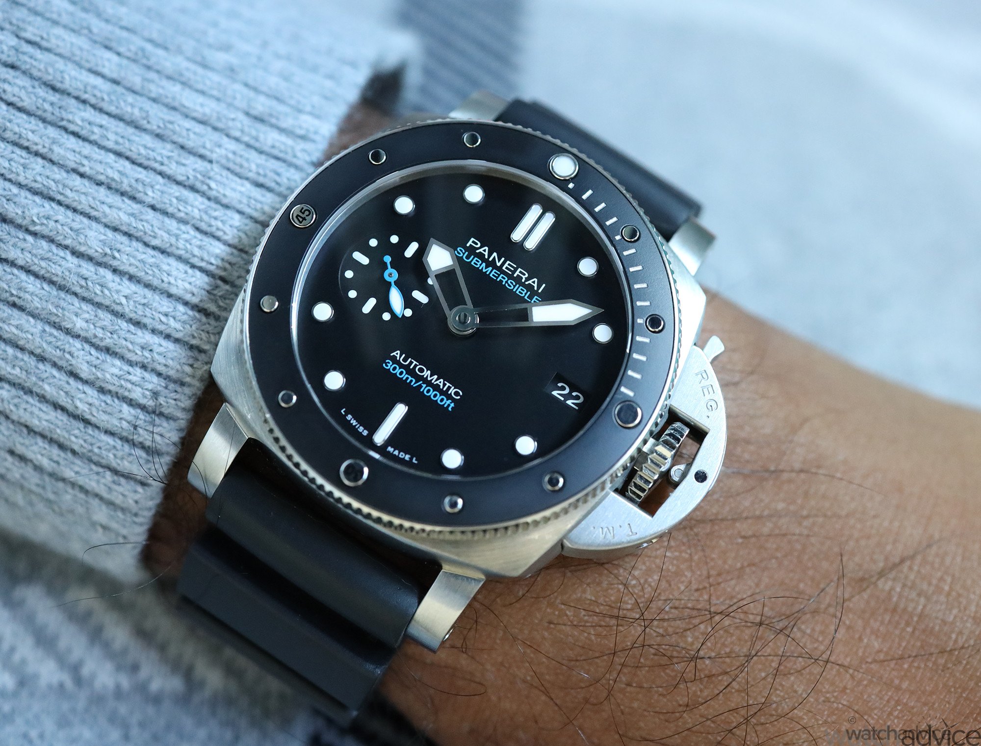 2021 Panerai Submersible 42mm PAM00683 Review – Watch Advice